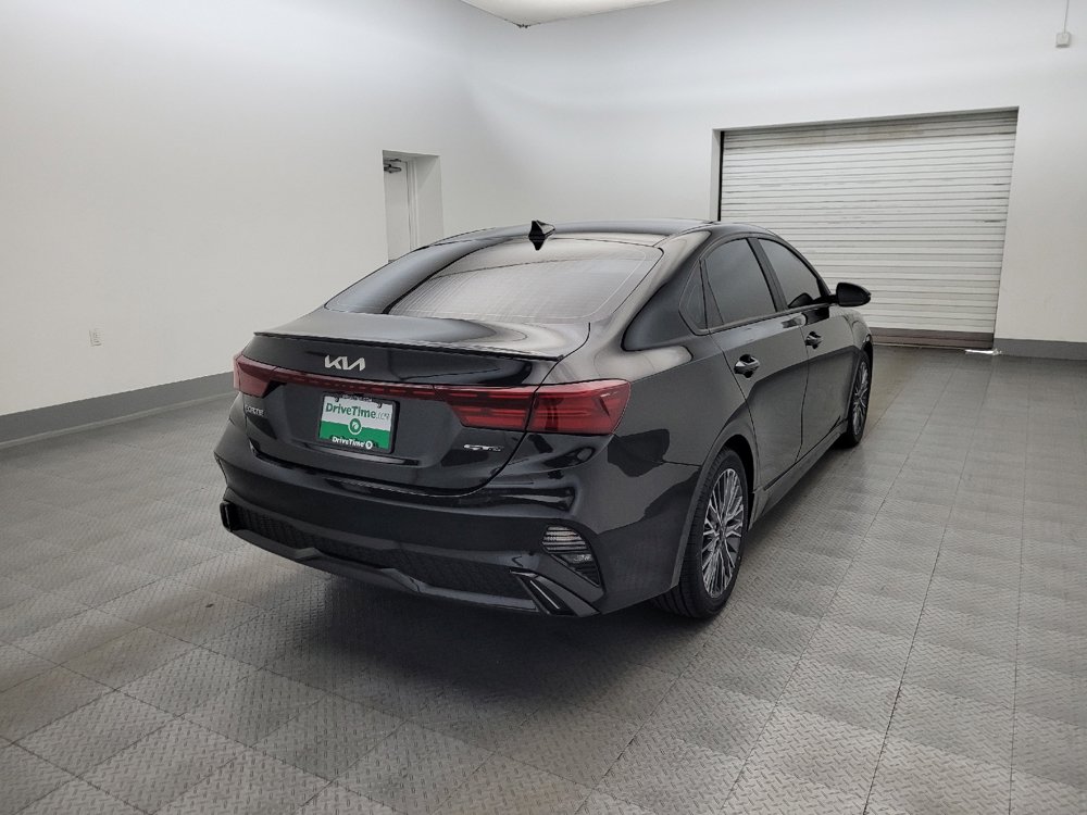 Used 2024 Kia Forte GT-Line w/ GT-Line Premium Package FWD image 9