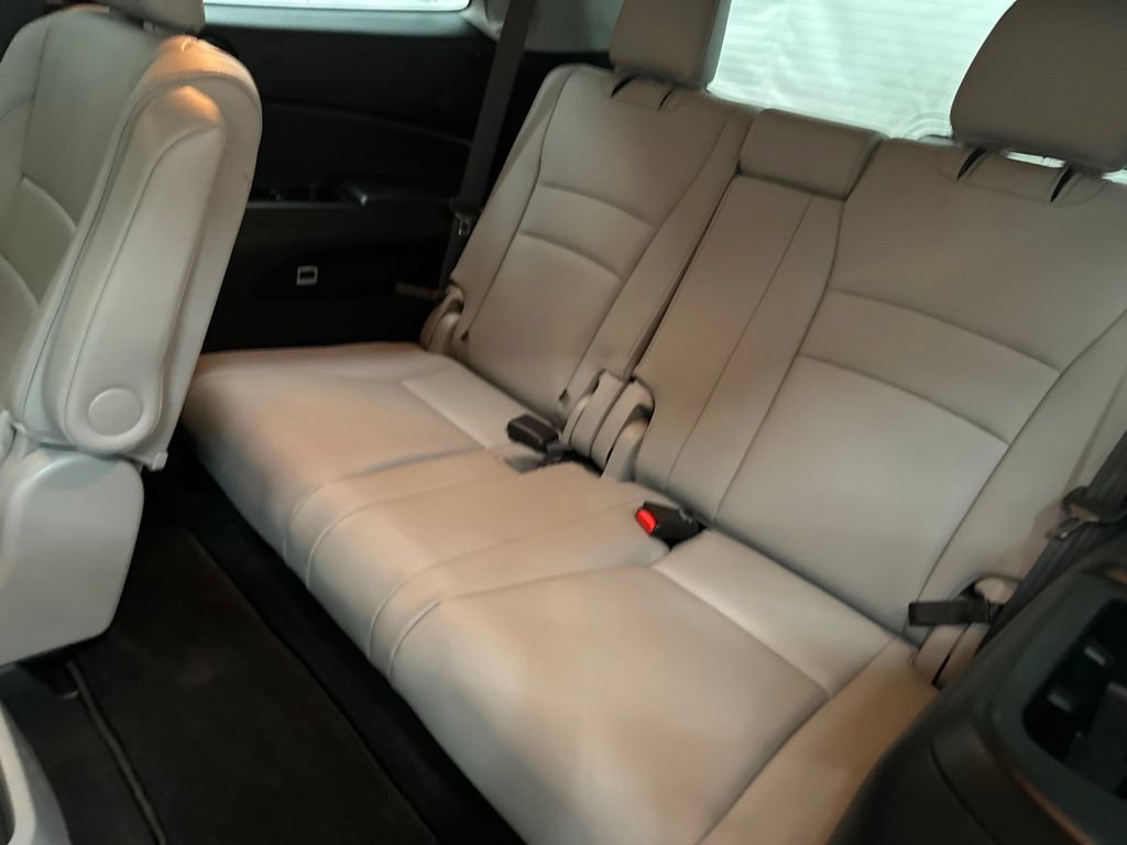 Used 2018 Honda Pilot Elite image 25