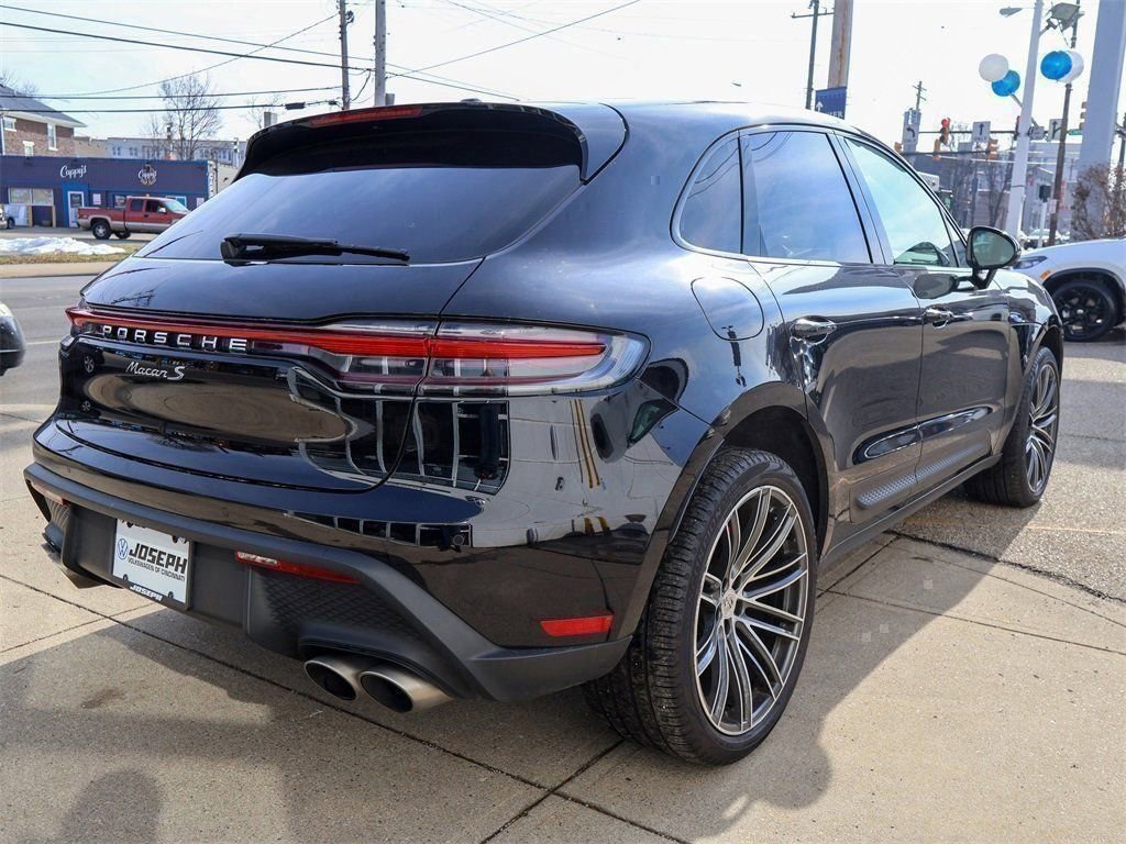 Used 2023 Porsche Macan S image 5