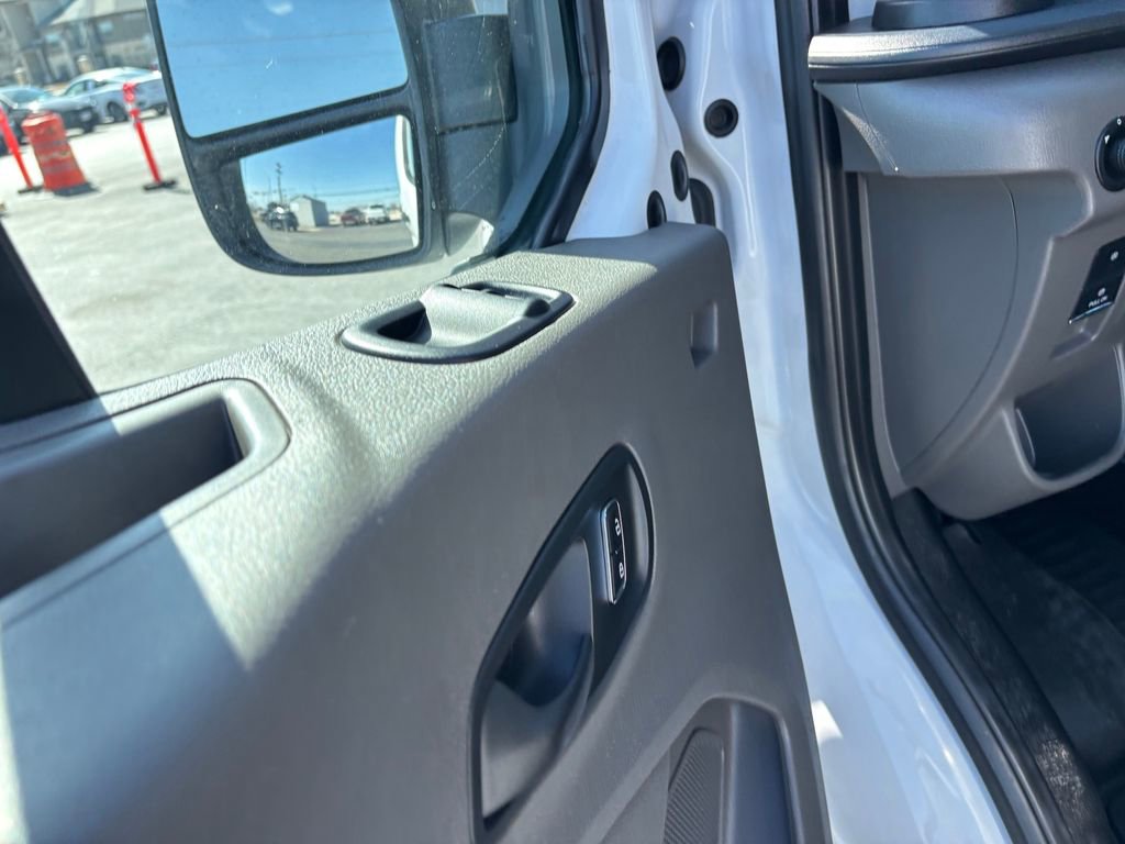 Used 2023 Ford Transit 350 XL image 23