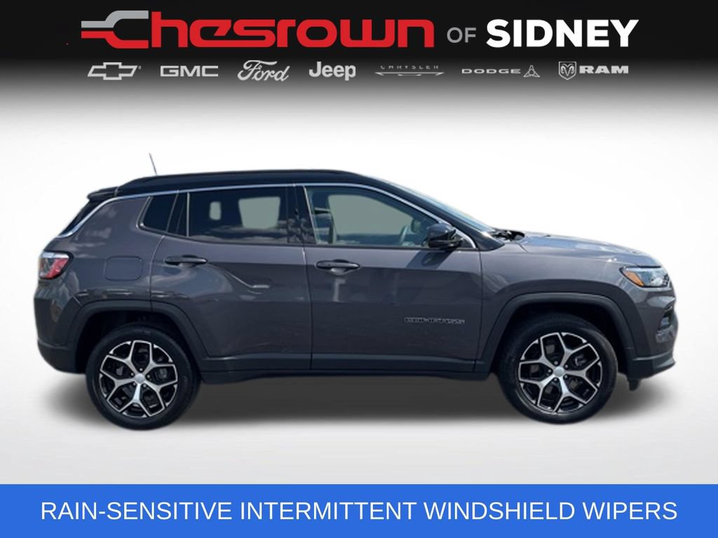Used 2024 Jeep Compass Limited AWD/4WD image 4