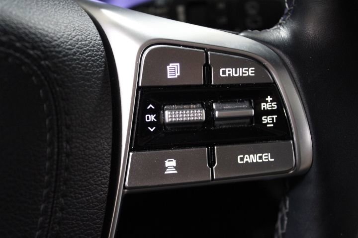 Used 2022 Kia Telluride SX w/ SX Prestige Package image 39