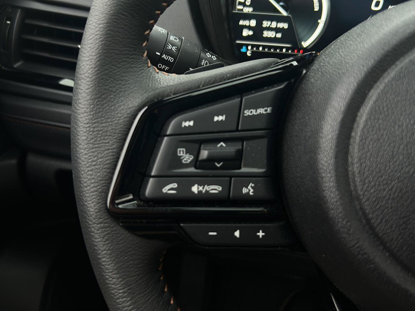 Used 2025 Subaru Forester Touring AWD/4WD image 19