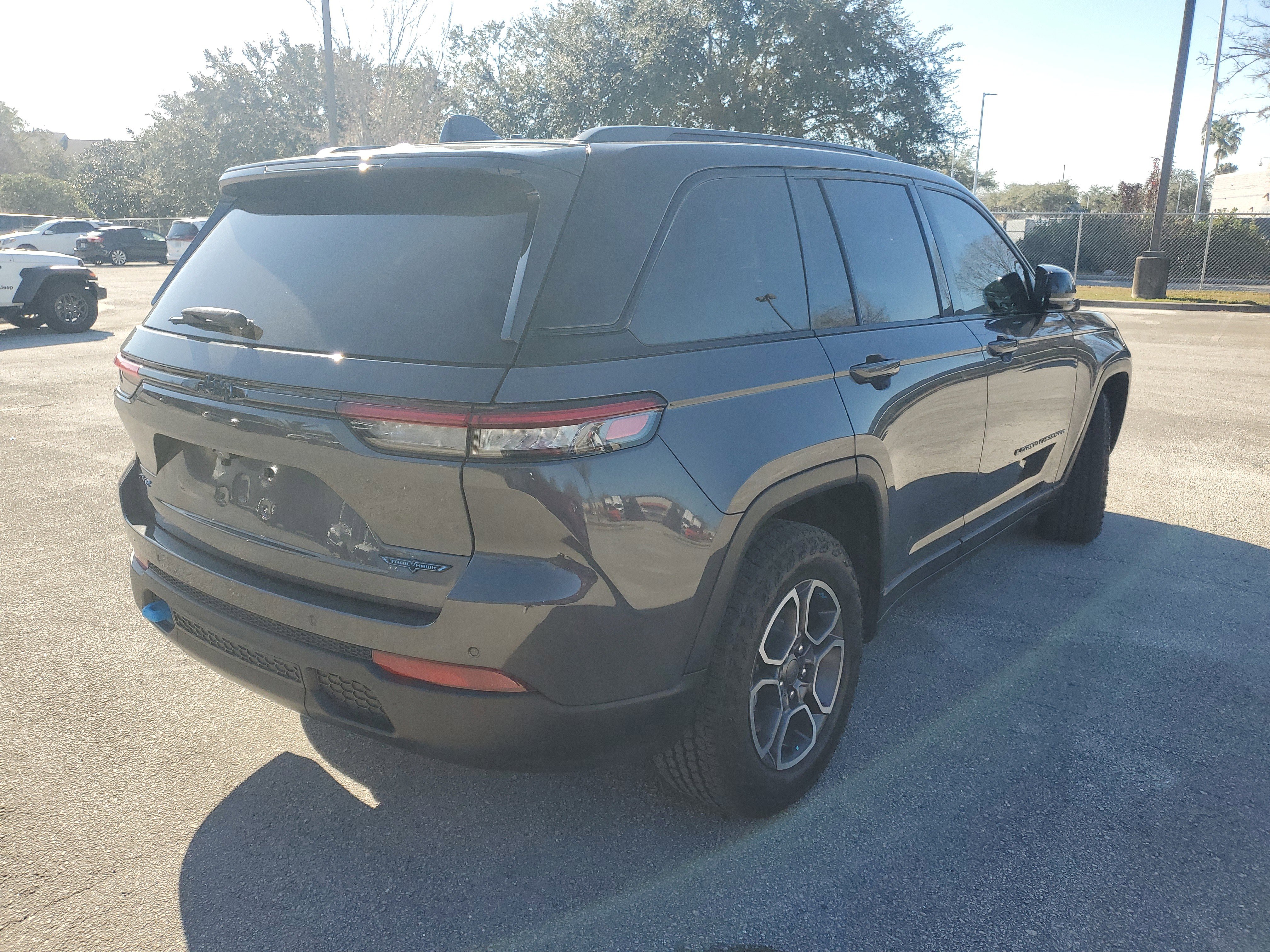 Used 2022 Jeep Grand Cherokee Trailhawk image 6