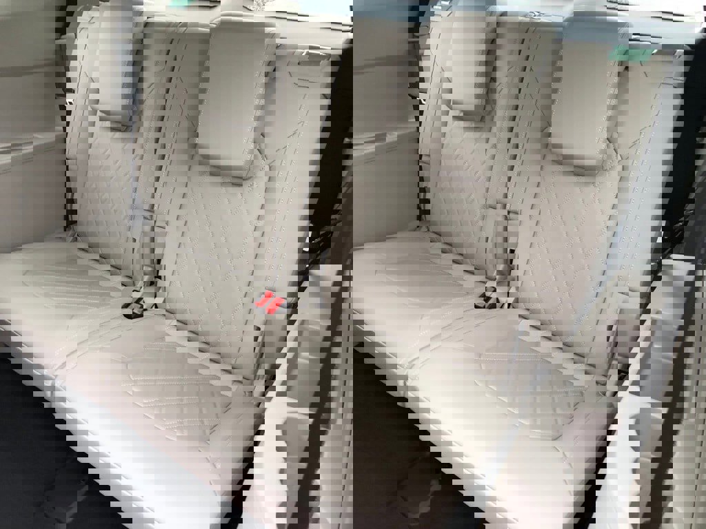 New 2025 Volkswagen Atlas SEL Premium R-Line image 33