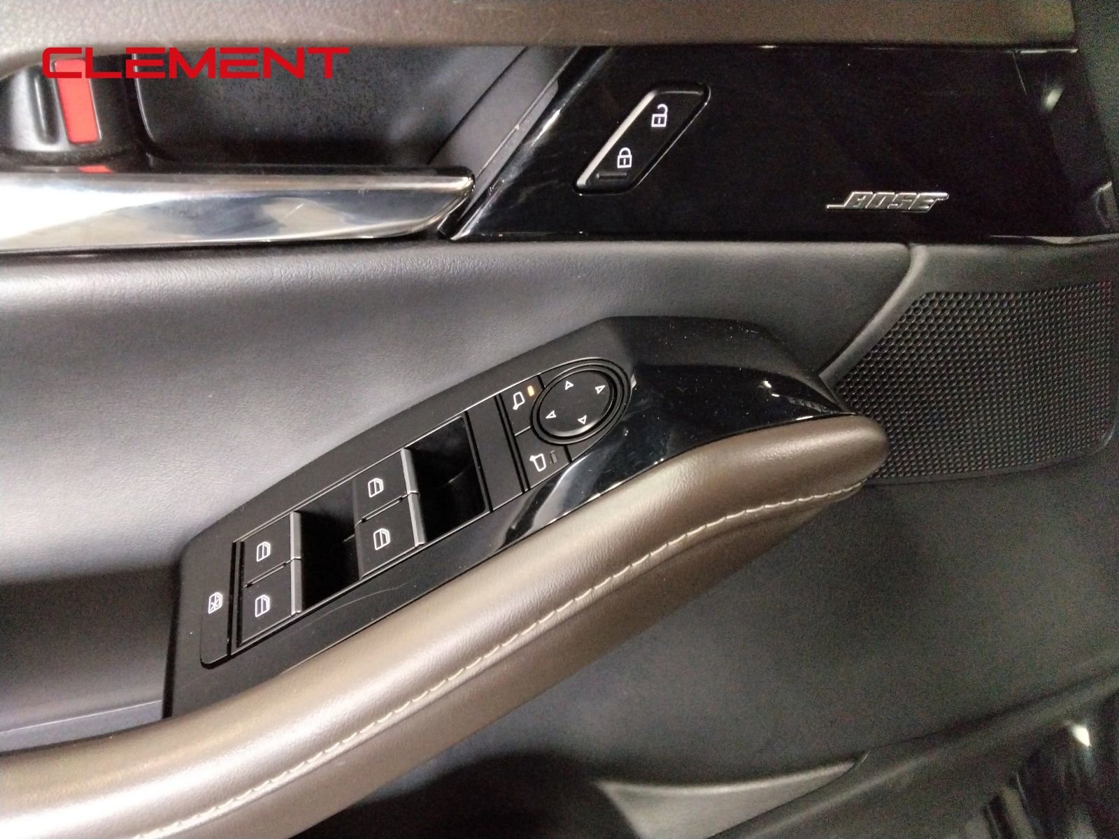 Used 2024 MAZDA CX-30 AWD 2.5 S w/ Premium Package image 27