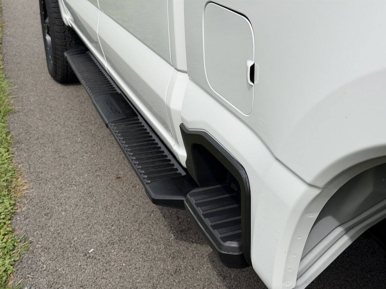 Used 2024 Ford F250 XLT AWD/4WD image 8
