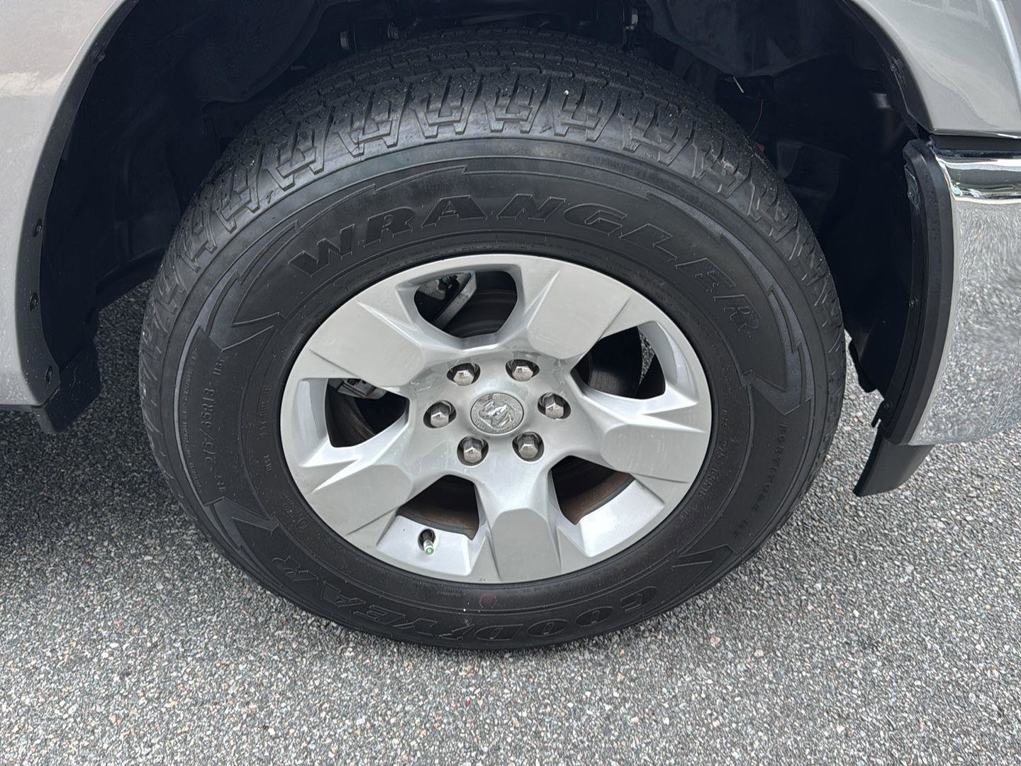 Used 2025 RAM 1500 Big Horn image 36