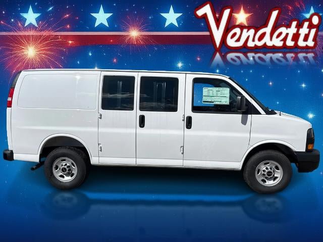 New 2026 GMC Savana 3500 w/ Driver Convenience Package RWD image 4