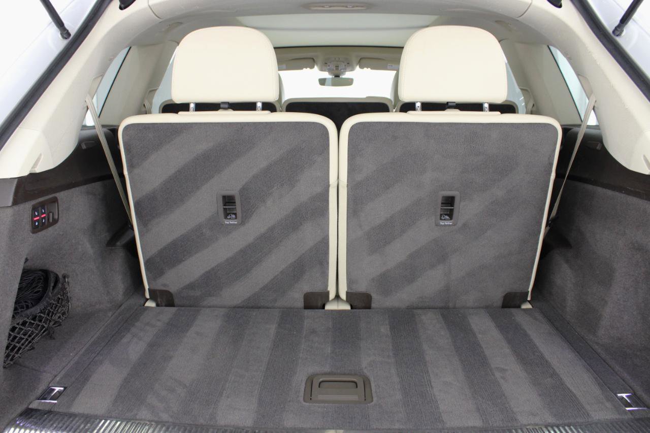 Used 2017 Audi Q7 3.0T Prestige w/ Prestige Package image 76