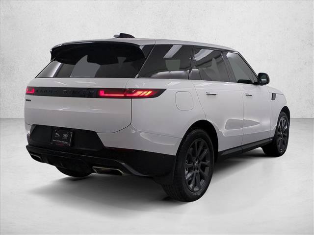 Used 2024 Land Rover Range Rover Sport SE AWD/4WD image 5
