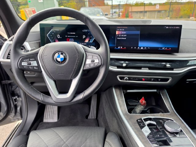 Used 2024 BMW X5 xDrive40i AWD/4WD image 13
