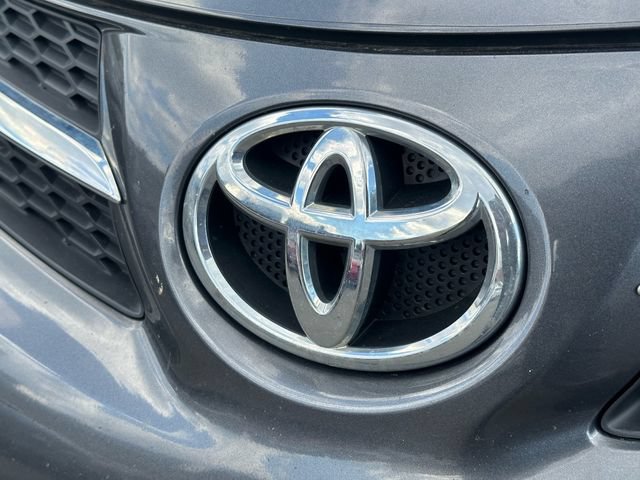 Used 2015 Toyota RAV4 XLE AWD/4WD image 9