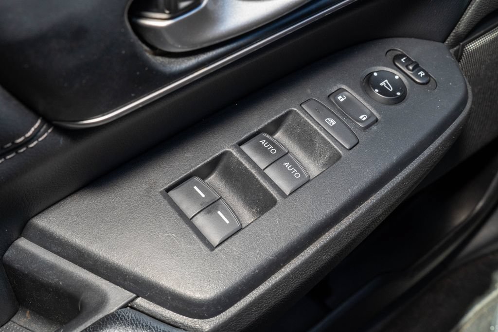 Used 2017 Honda CR-V EX-L image 26