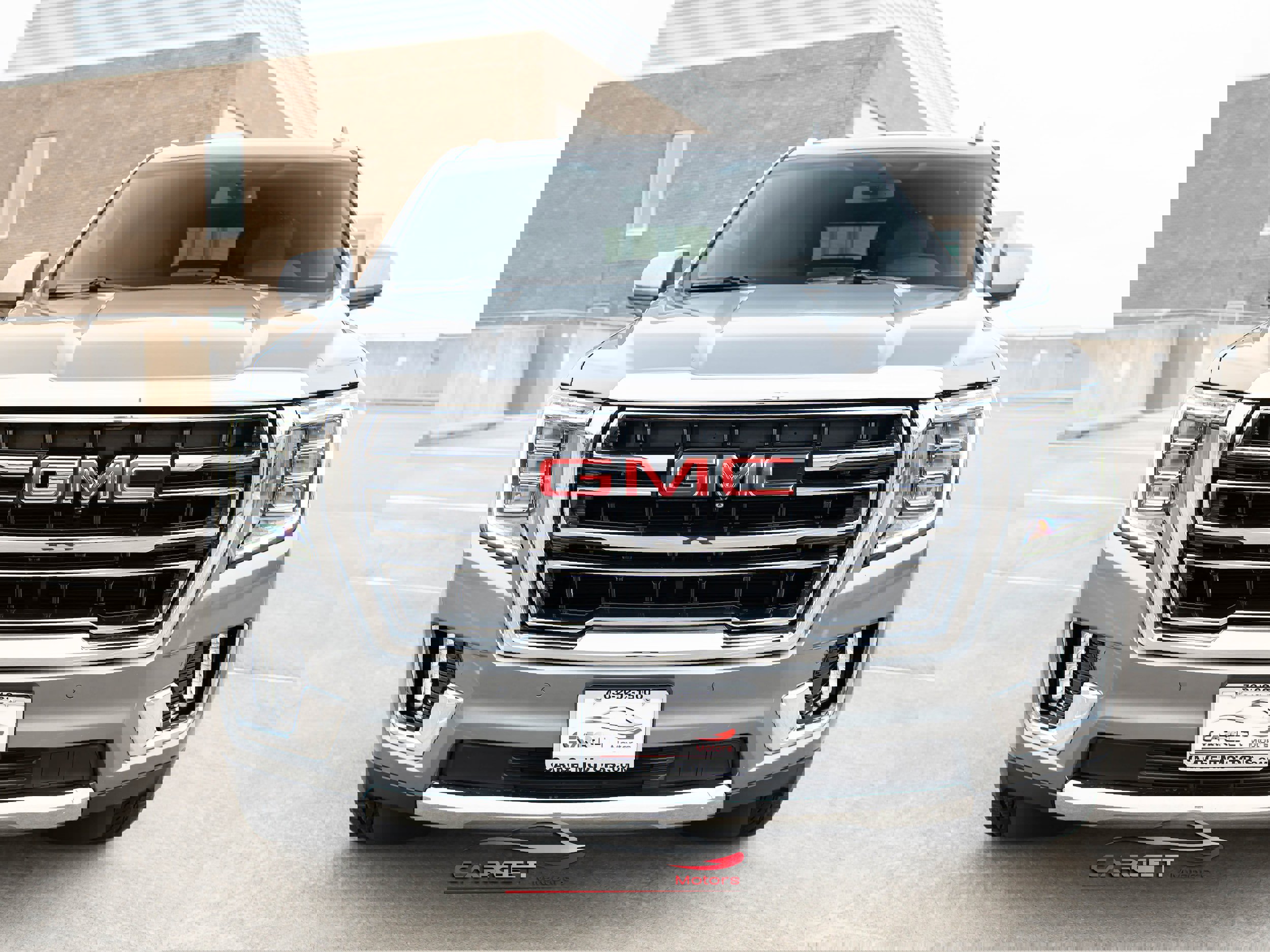 Used 2022 GMC Yukon XL SLT w/ SLT Luxury Package image 2