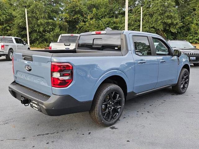 New 2025 Ford Maverick Lariat w/ Black Appearance Package image 45