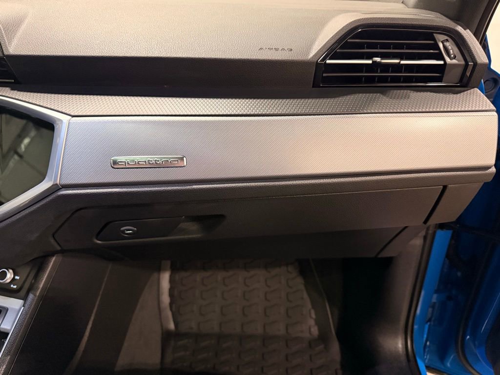 Used 2022 Audi Q3 2.0T Premium image 29