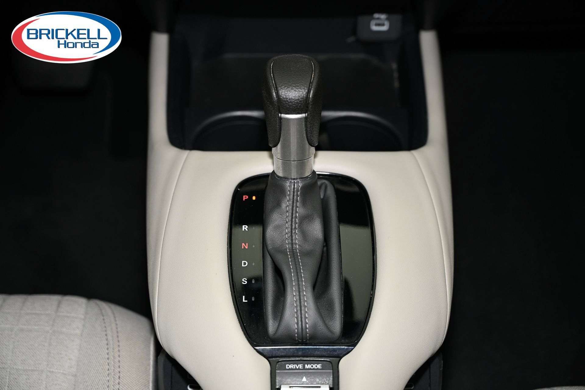 Certified 2024 Honda HR-V LX image 28