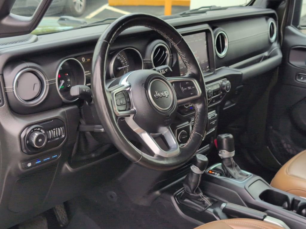 Certified 2021 Jeep Wrangler Unlimited Sahara w/ Cold Weather Group image 12