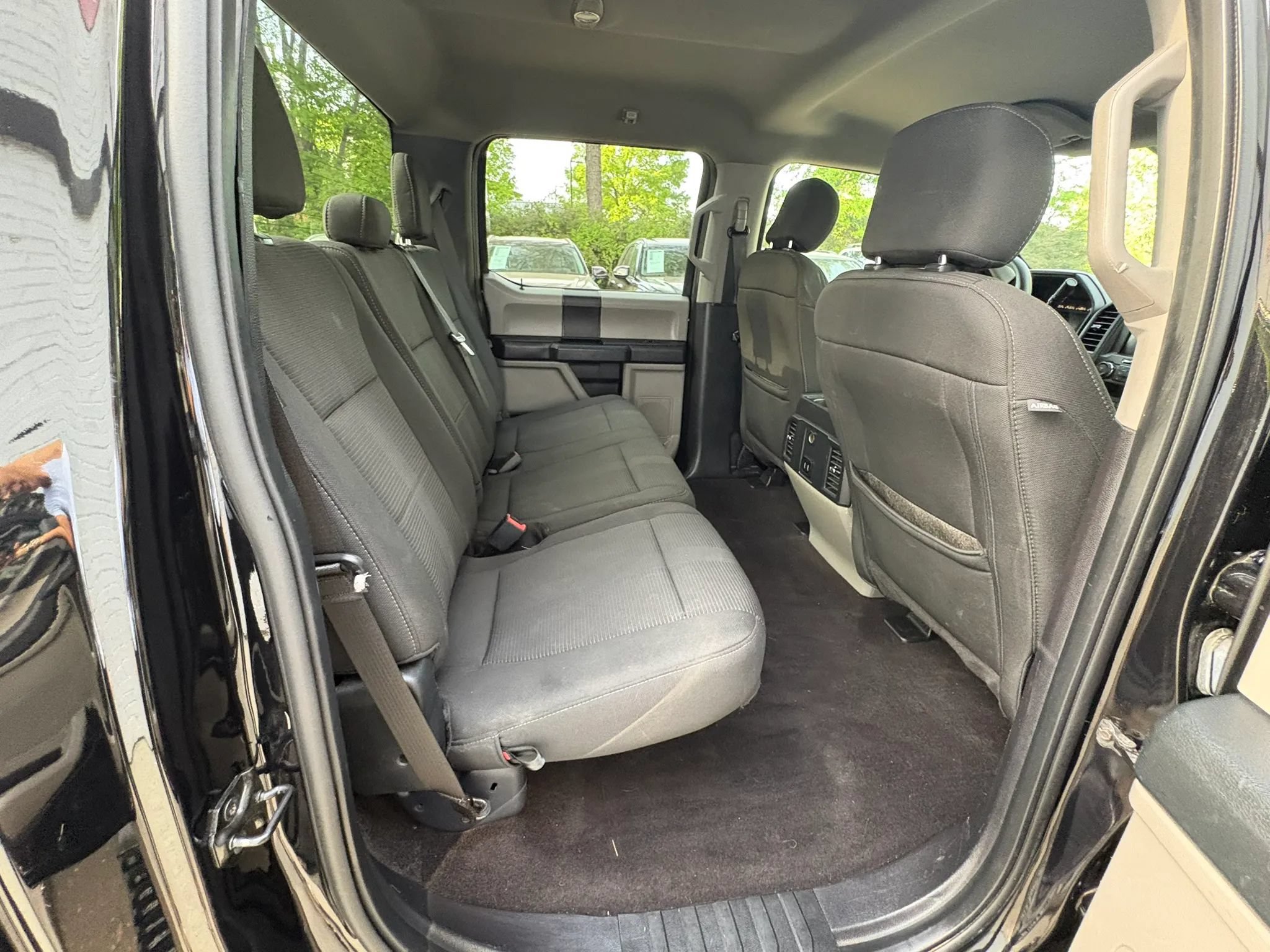 Used 2019 Ford F150 XL w/ Equipment Group 101A Mid AWD/4WD image 14