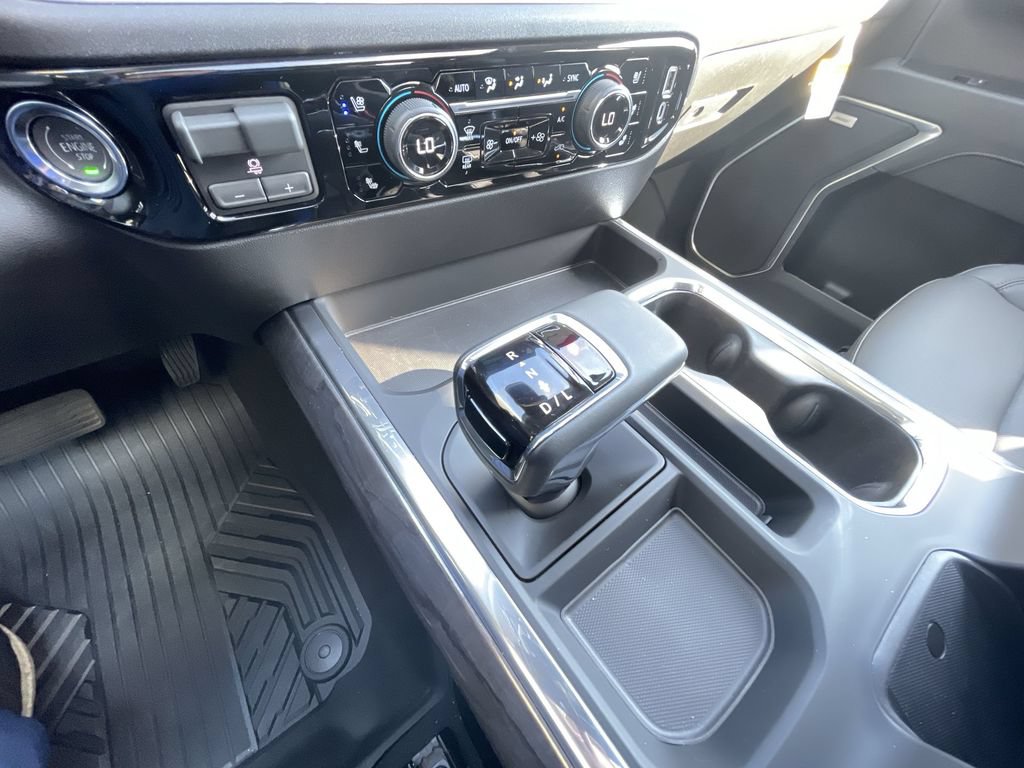 Used 2026 Chevrolet Silverado 1500 LTZ w/ LTZ Premium Package AWD/4WD image 15