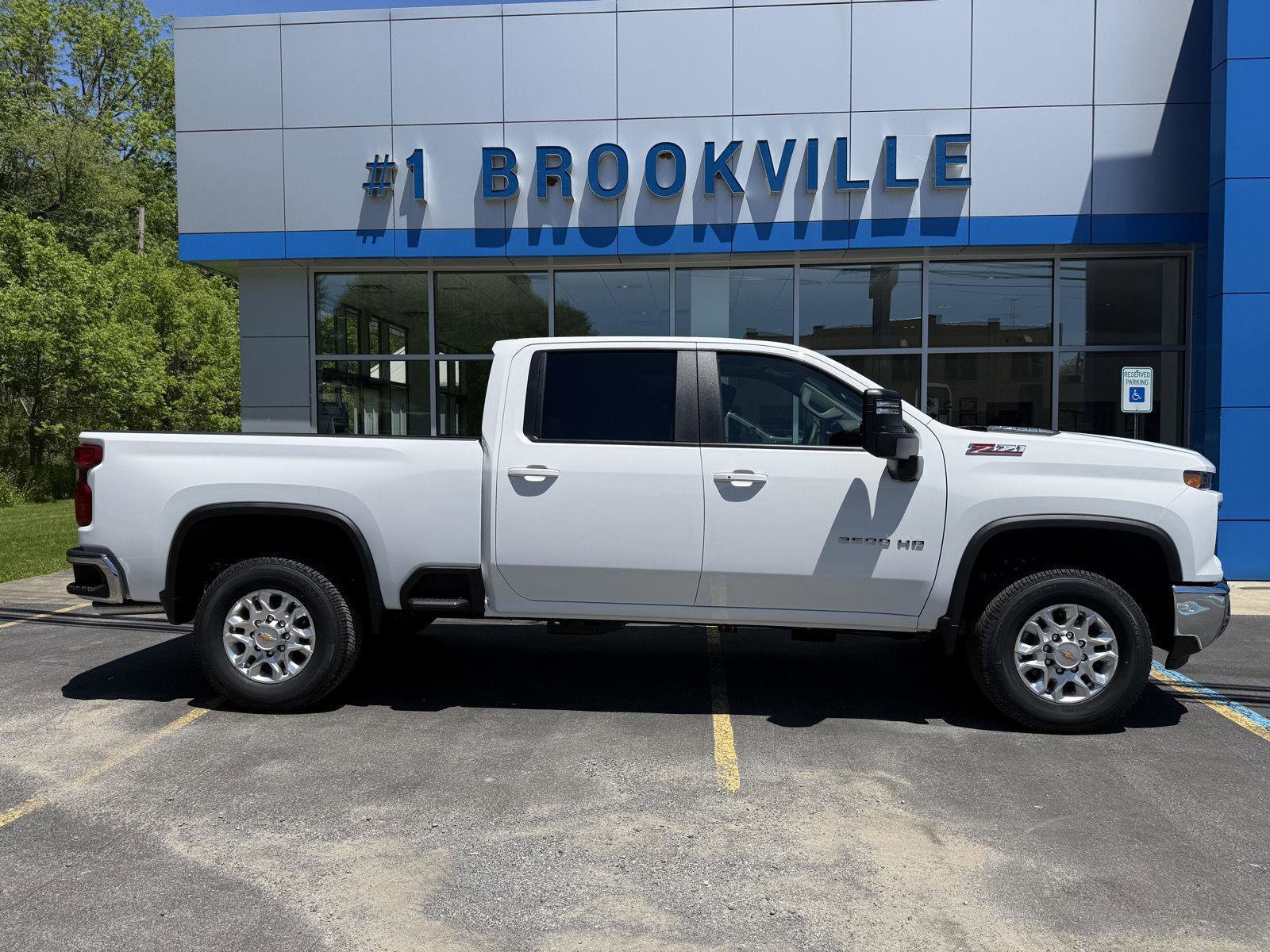 New 2026 Chevrolet Silverado 2500 LT w/ Safety Package AWD/4WD image 7