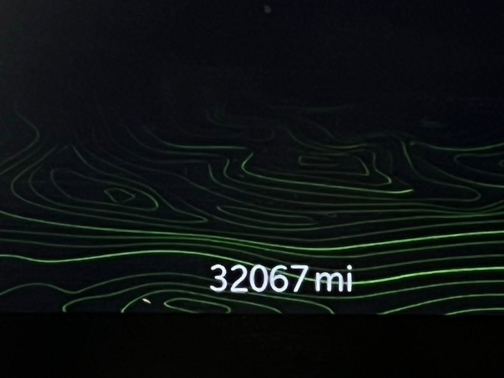 Used 2022 Jeep Grand Cherokee Limited 4xe w/ Luxury Tech Group II image 15