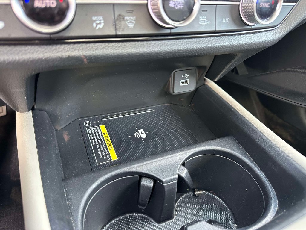 Certified 2024 Honda HR-V EX-L image 21