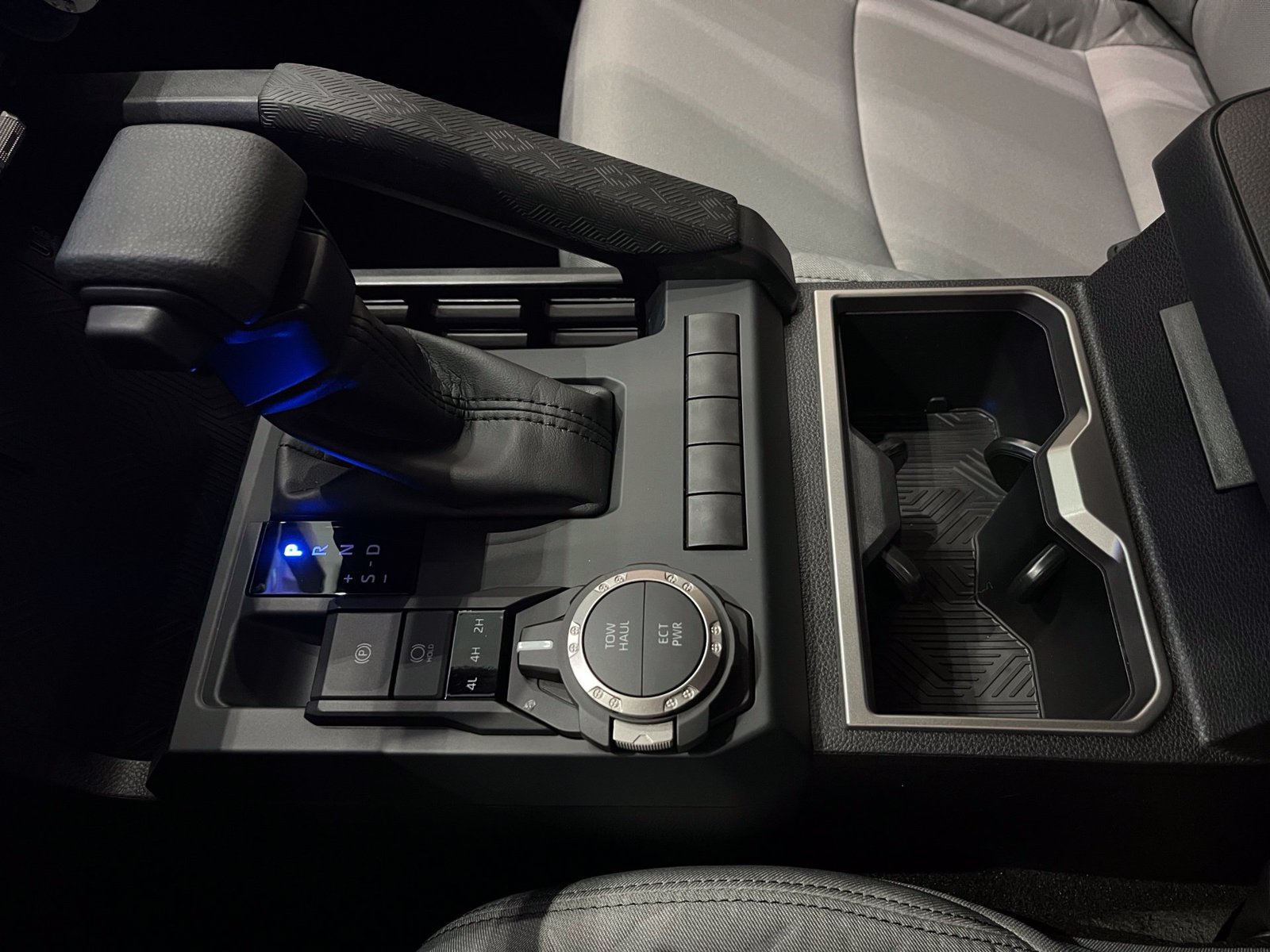 New 2026 Toyota Tacoma SR5 AWD/4WD image 23