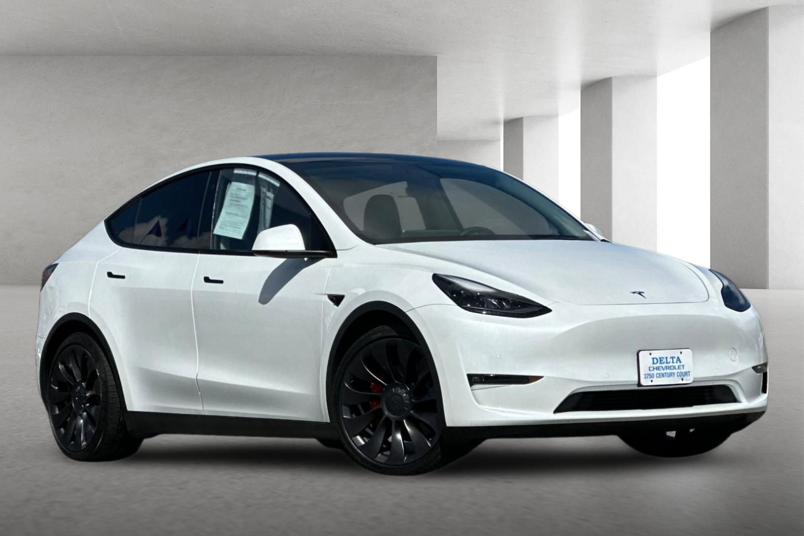 Used 2022 Tesla Model Y Performance image 2