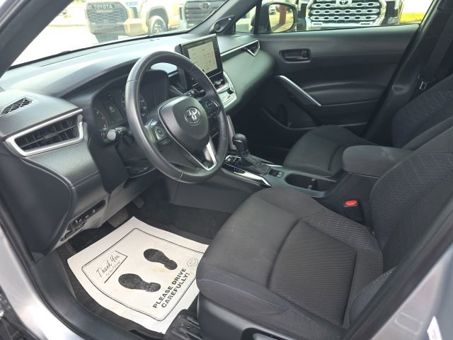 Used 2024 Toyota Corolla Cross SE w/ Moonroof Package image 8