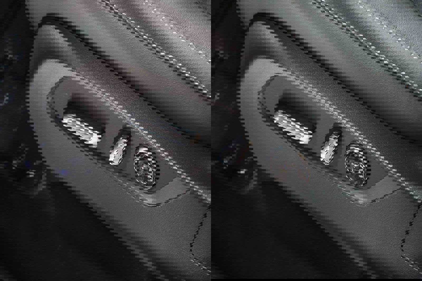 Used 2025 Acura MDX SH-AWD w/ Technology Package image 23