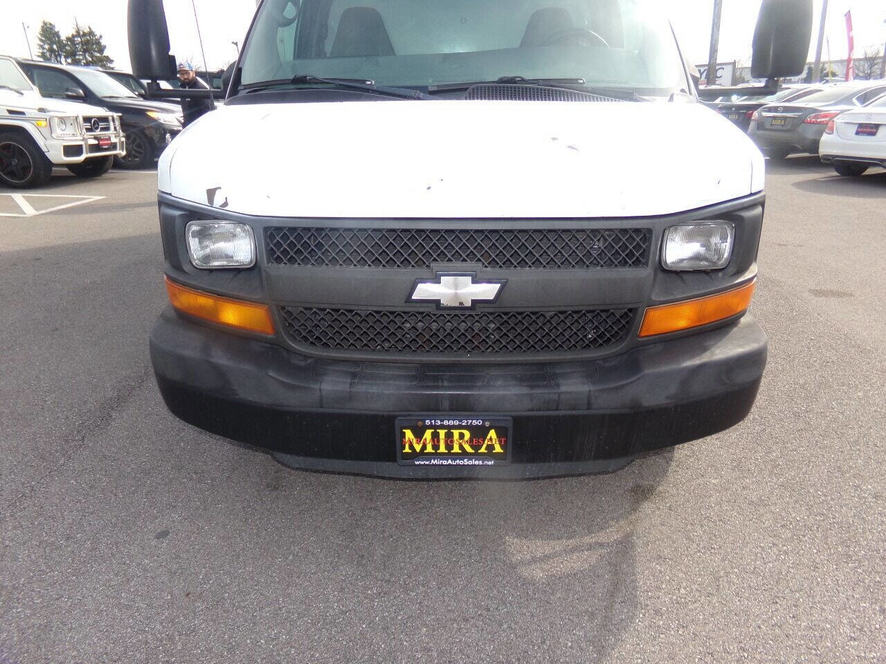 Used 2009 Chevrolet Express 3500 image 40