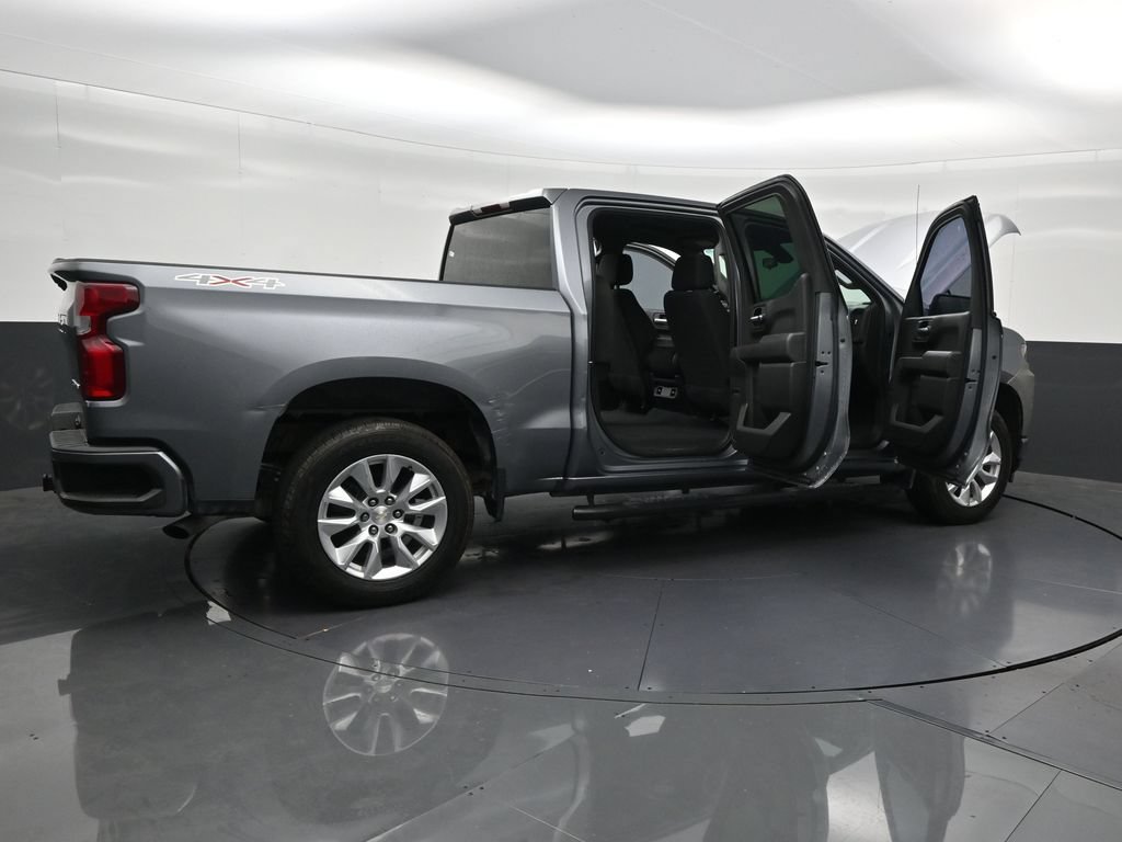 Used 2022 Chevrolet Silverado 1500 Custom w/ Safety Confidence Package AWD/4WD image 31