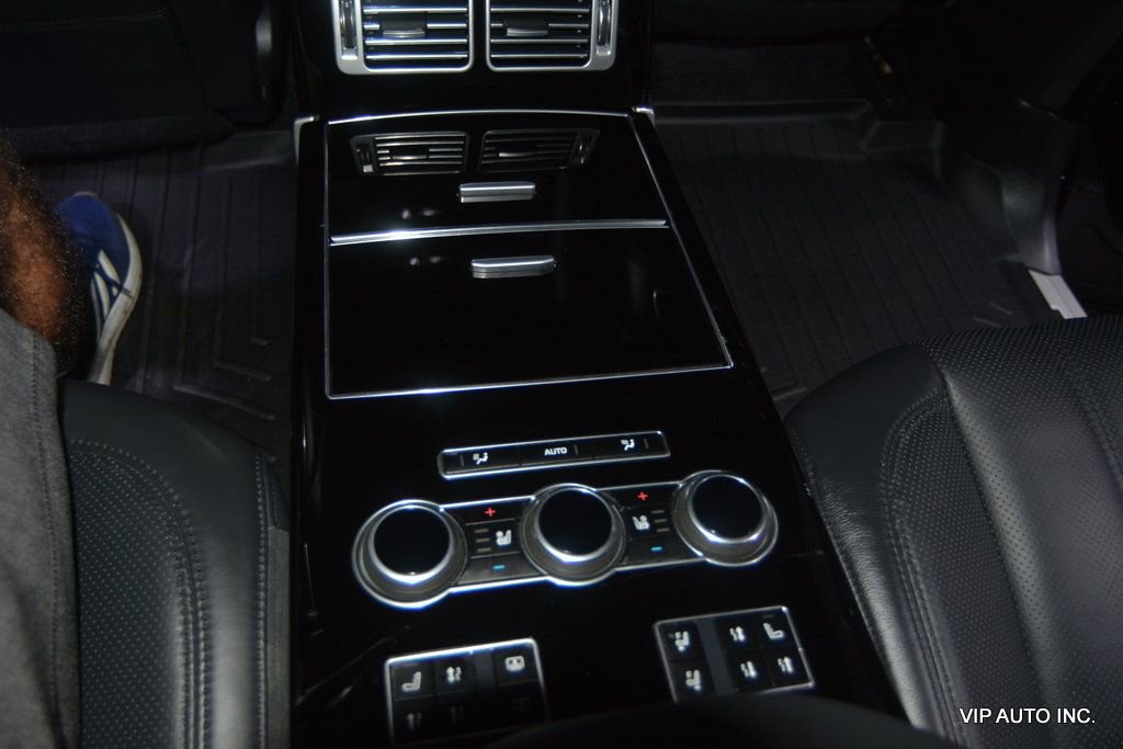 Used 2014 Land Rover Range Rover Long Wheelbase Autobiography image 15