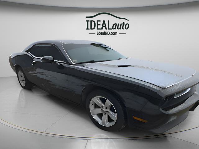 Used 2013 Dodge Challenger SXT