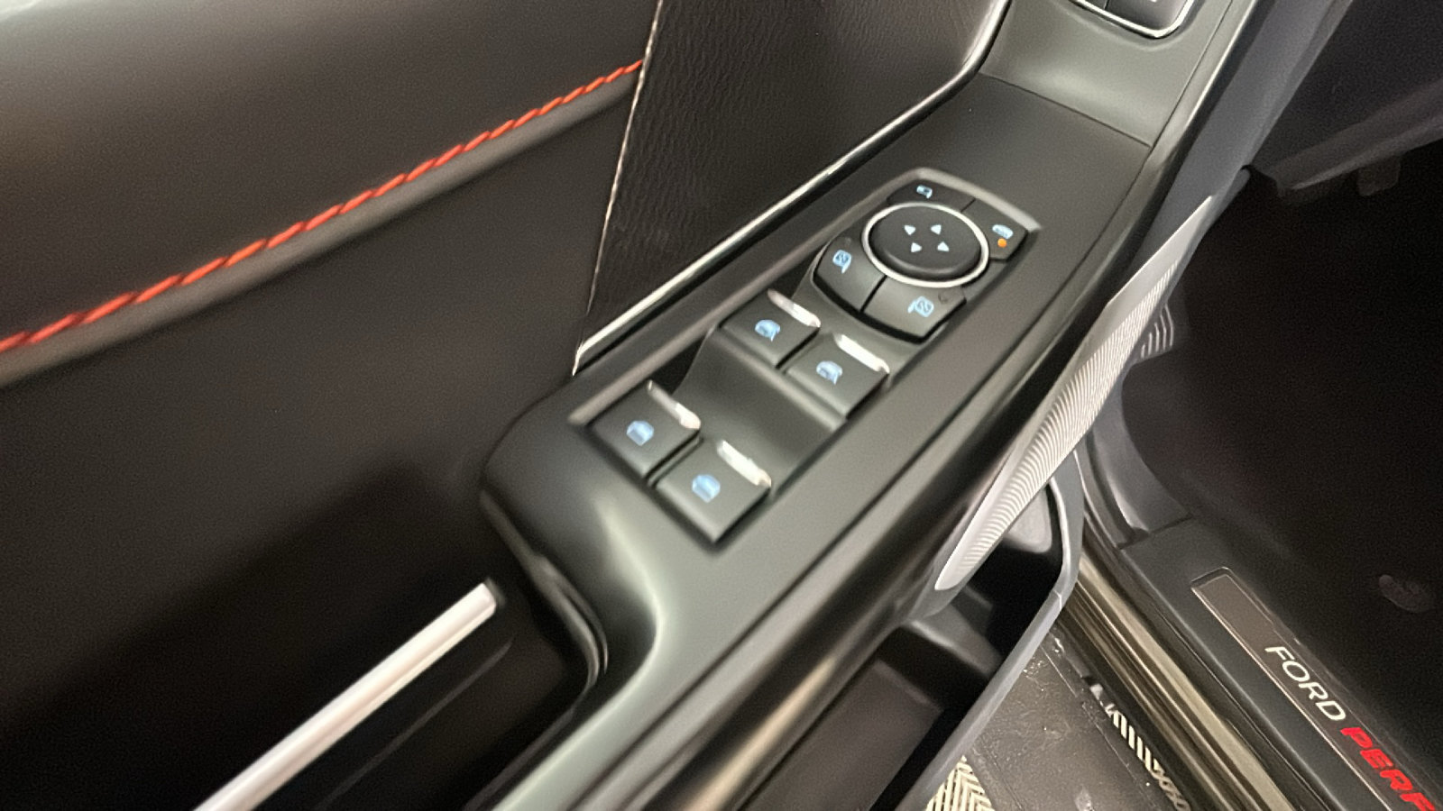 Used 2024 Ford F150 Raptor AWD/4WD image 12