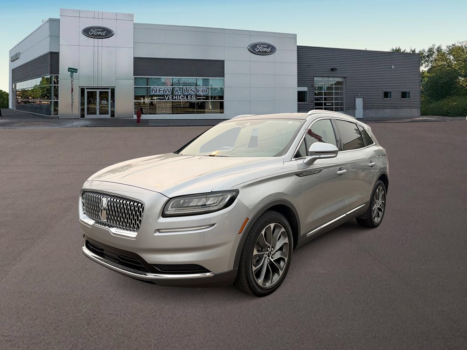 Used 2022 Lincoln Nautilus Reserve w/ Luxury Package