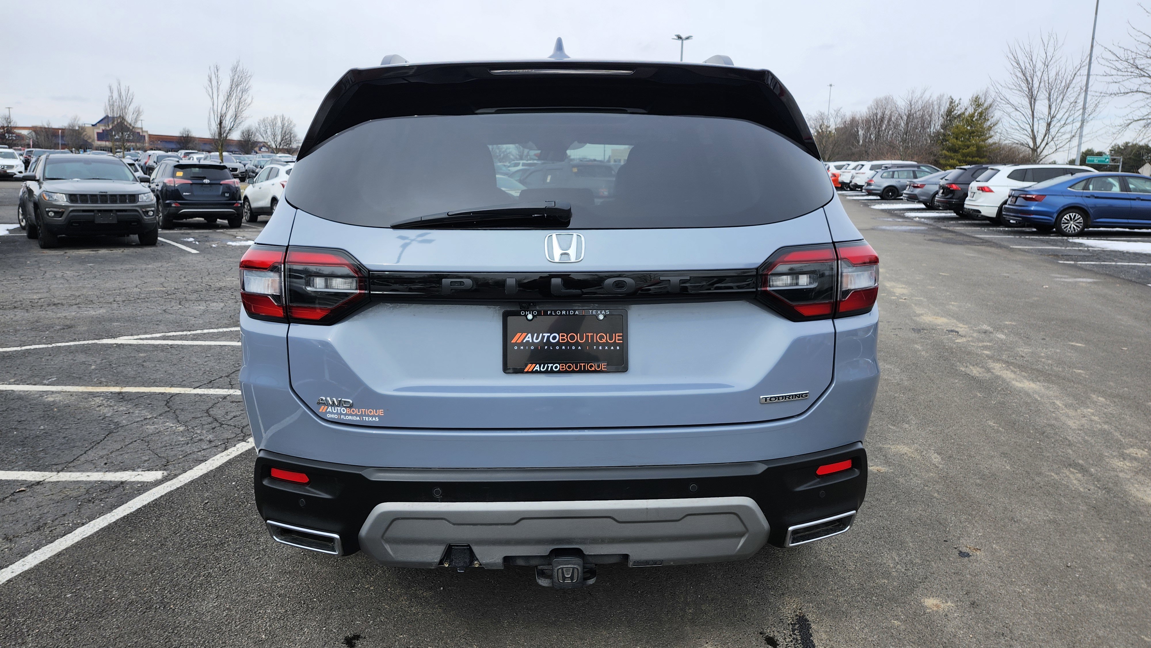 Used 2024 Honda Pilot Touring image 19