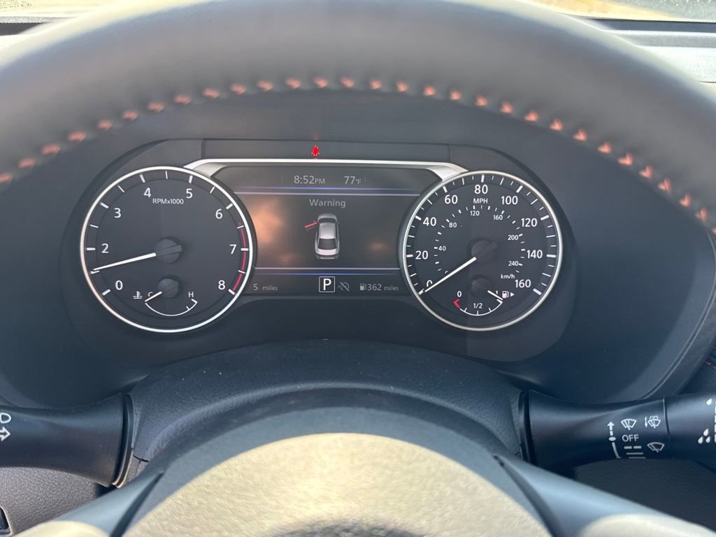 New 2025 Nissan Sentra SR w/ SR Premium Package image 15