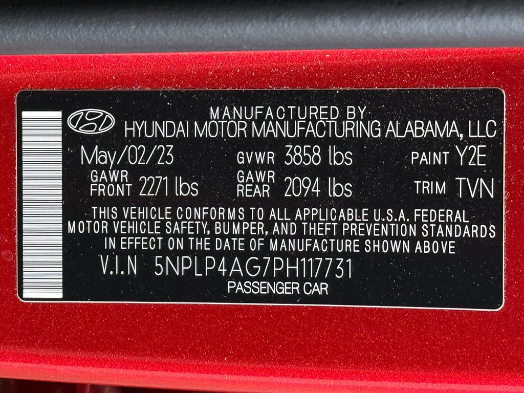Used 2023 Hyundai Elantra Limited w/ Cargo Package FWD image 23