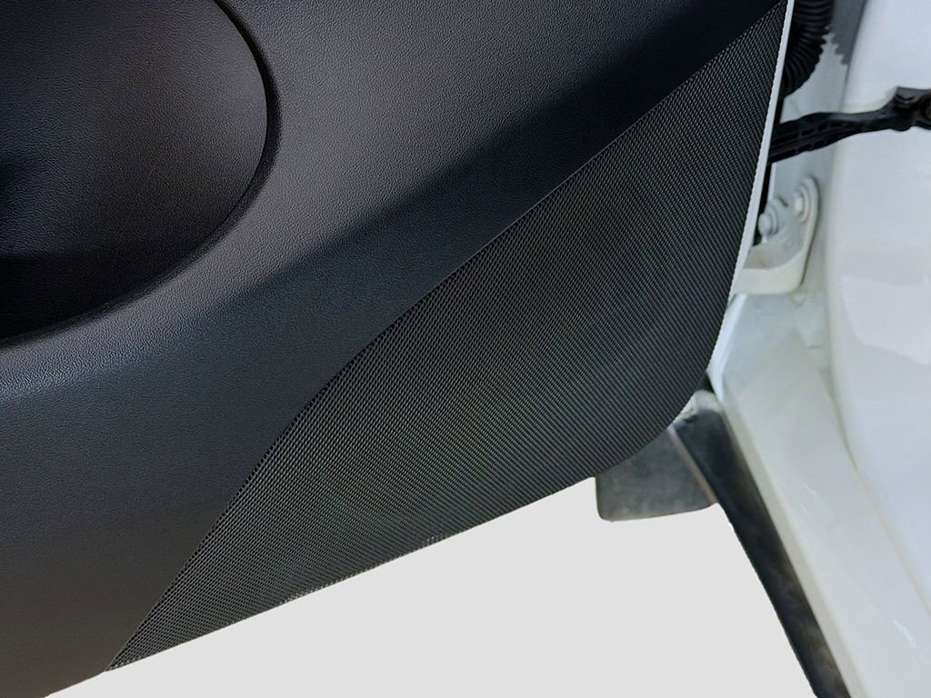 Used 2021 Tesla Model Y Long Range image 30