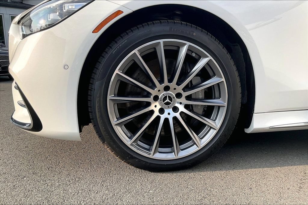 New 2026 Mercedes-Benz S 580 4MATIC Sedan image 11