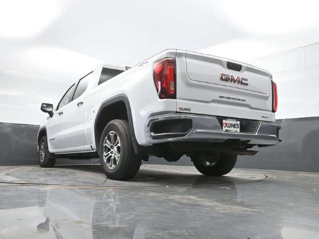 Used 2024 GMC Sierra 1500 SLT AWD/4WD image 48