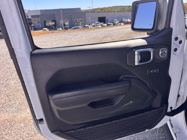 Used 2022 Jeep Wrangler Unlimited Sport AWD/4WD image 13
