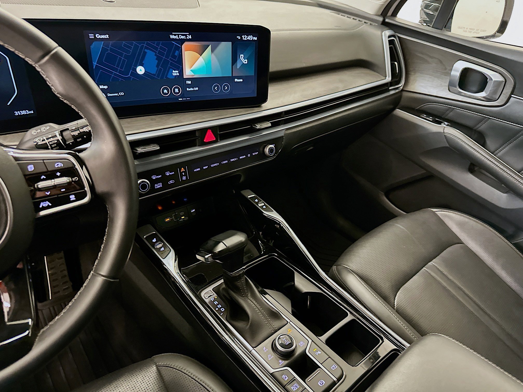 Used 2024 Kia Sorento SX image 26