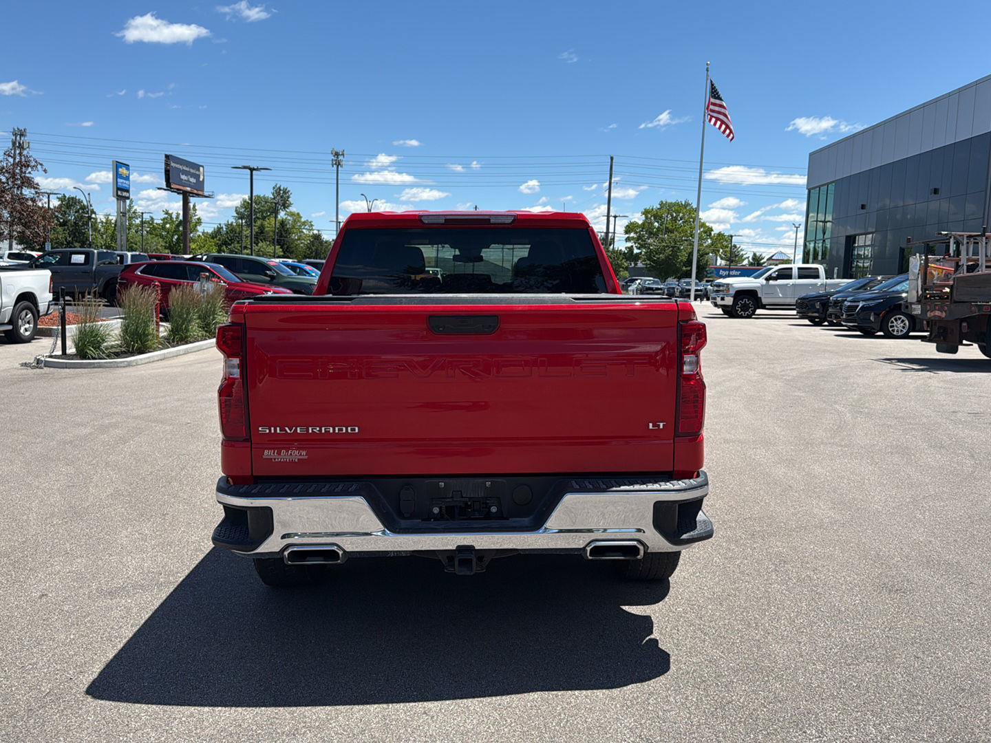 Used 2023 Chevrolet Silverado 1500 LT AWD/4WD image 4