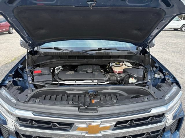 Used 2024 Chevrolet Silverado 1500 LT AWD/4WD image 19
