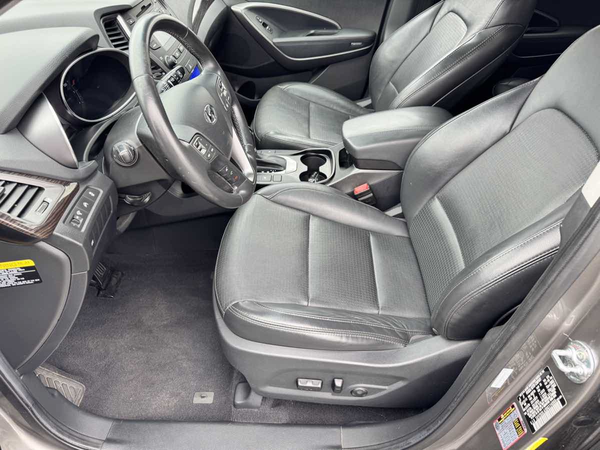 Used 2013 Hyundai Santa Fe Sport 2.0T FWD image 37