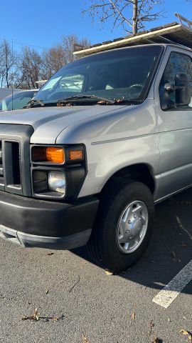Used 2011 Ford E-250 and Econoline 250 w/ Commercial Cargo Van Pkg image 3